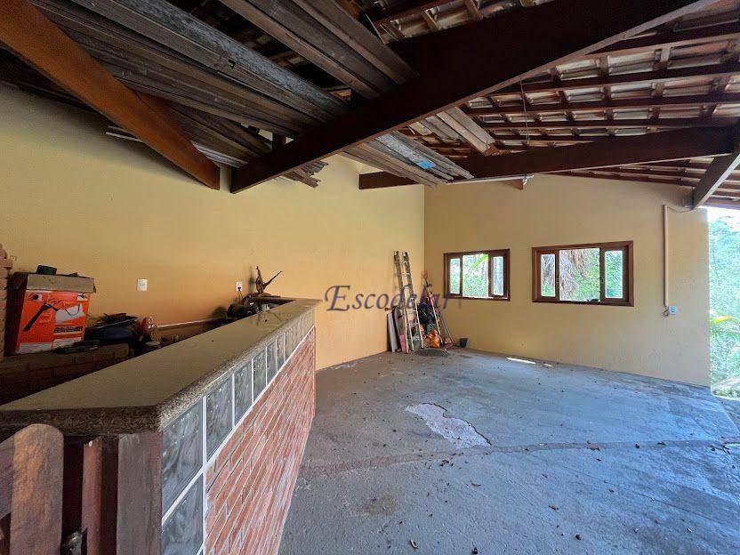 Casa de Condomínio à venda com 3 quartos, 304m² - Foto 29