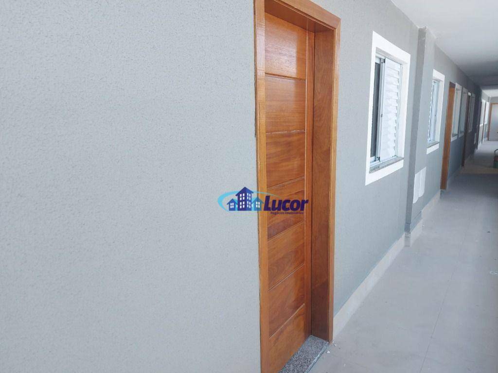 Apartamento à venda com 2 quartos, 38m² - Foto 17