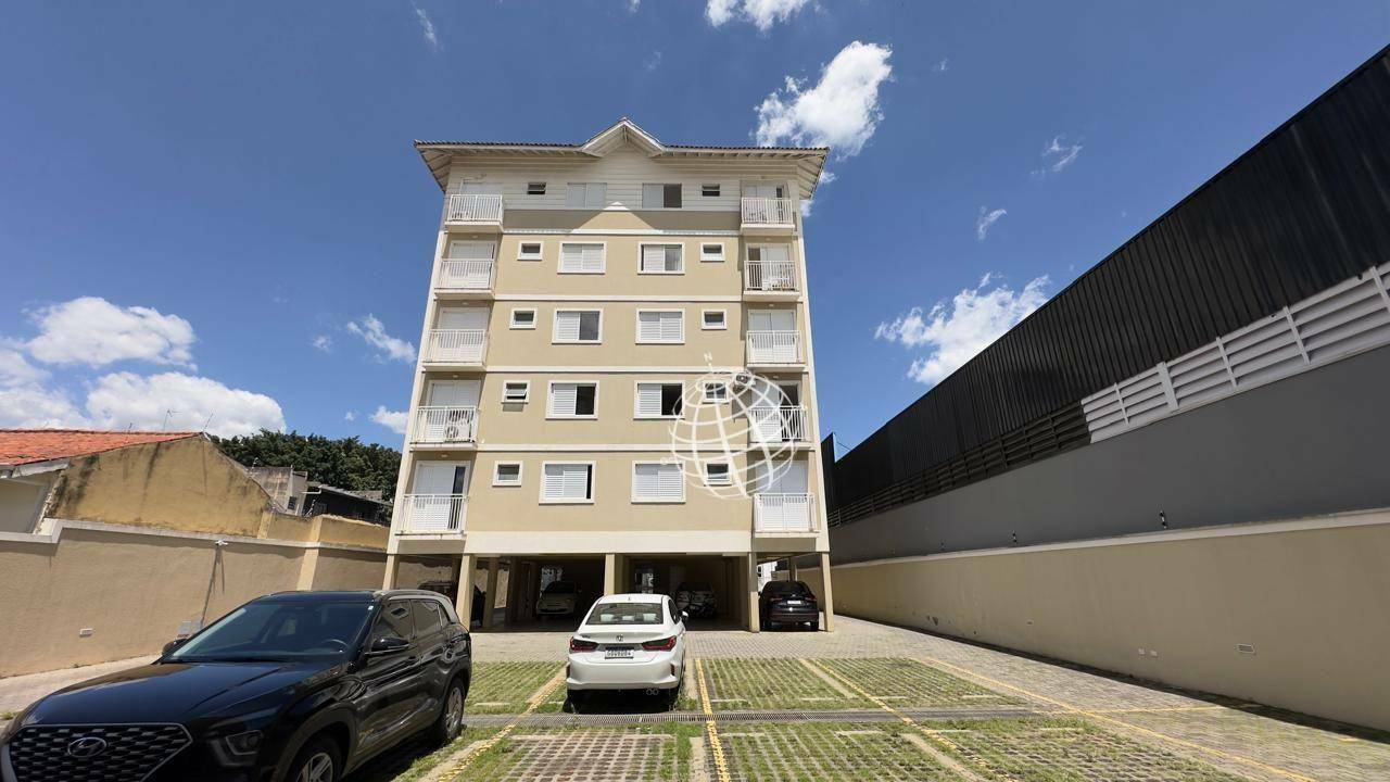 Apartamento para alugar com 2 quartos, 70m² - Foto 4