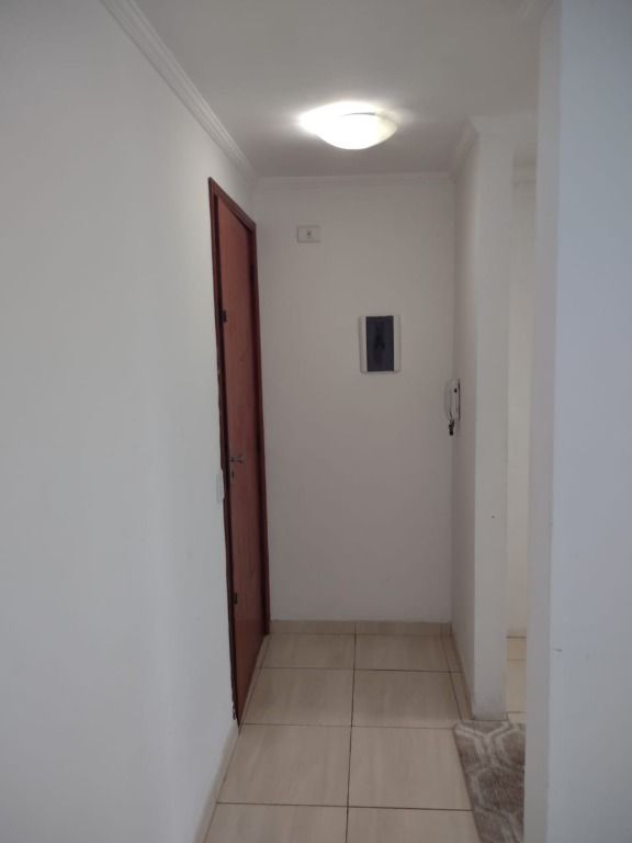 Apartamento à venda com 2 quartos, 55m² - Foto 9