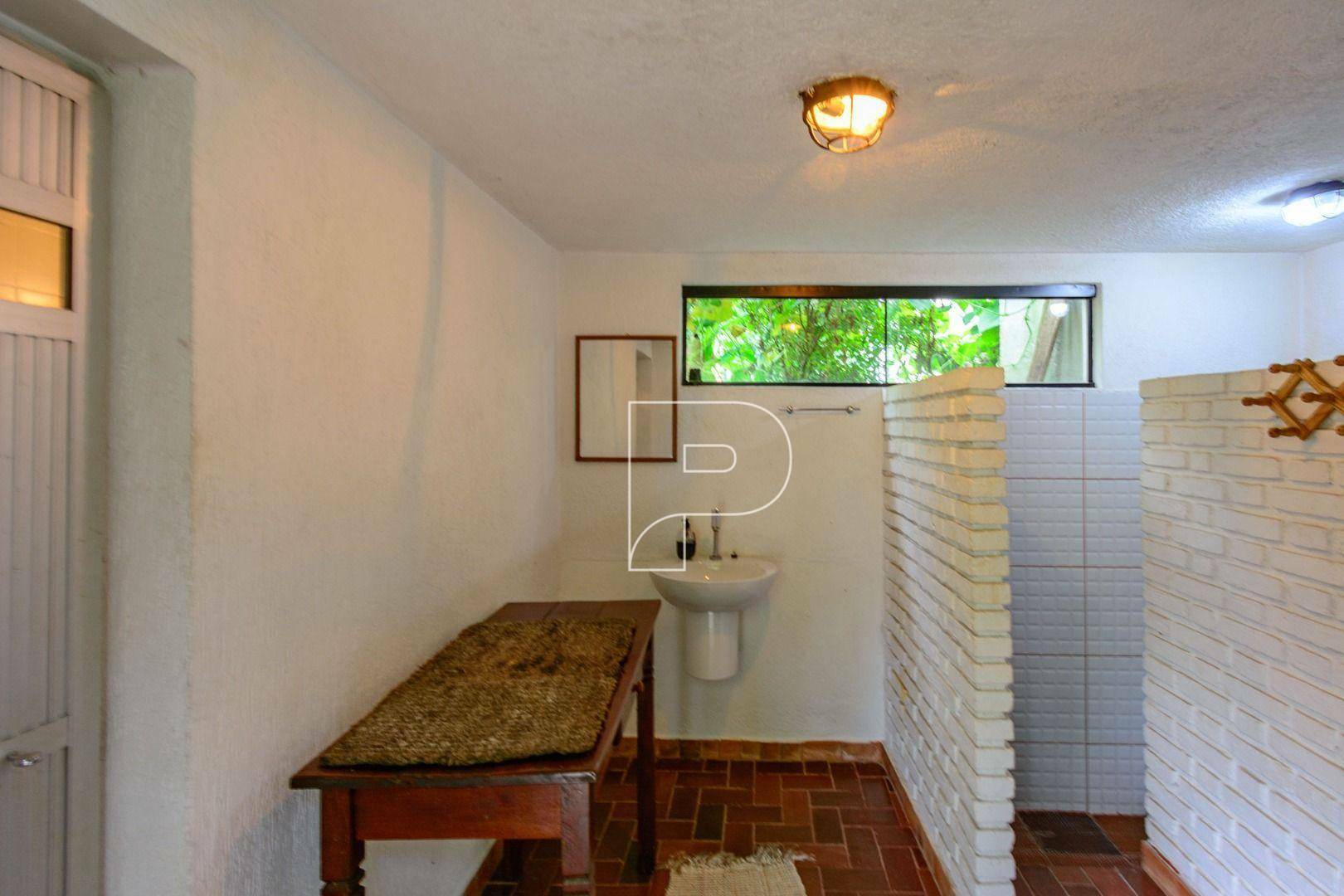 Casa de Condomínio à venda com 4 quartos, 390m² - Foto 64