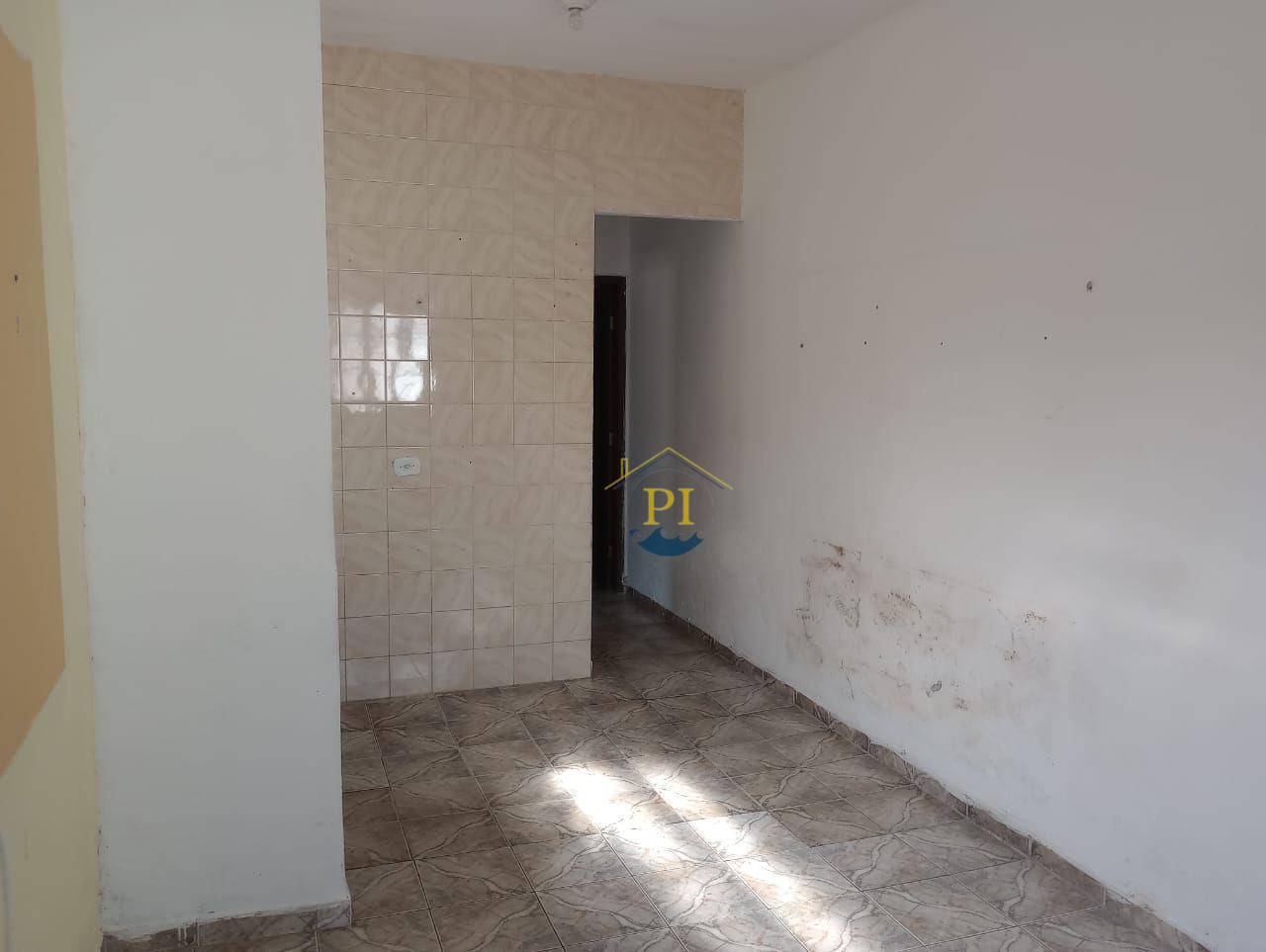 Casa à venda com 2 quartos, 100m² - Foto 4