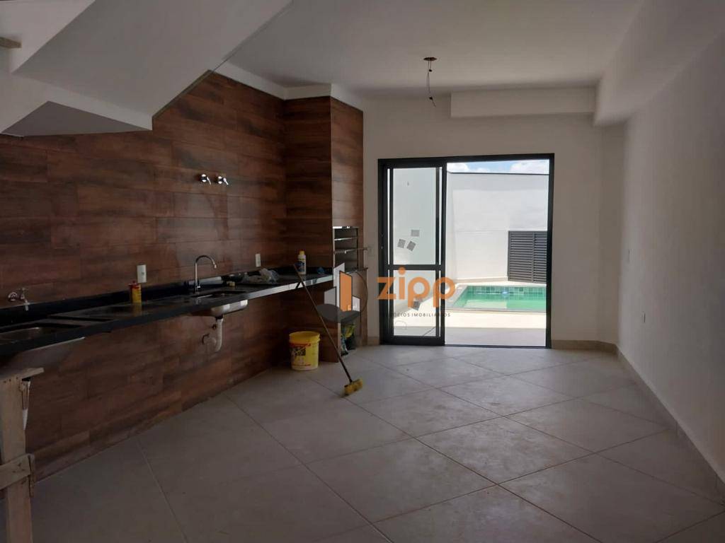 Sobrado à venda com 3 quartos, 200m² - Foto 11