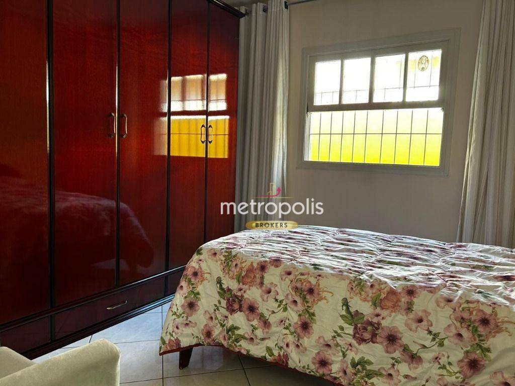 Casa à venda com 3 quartos, 250m² - Foto 8