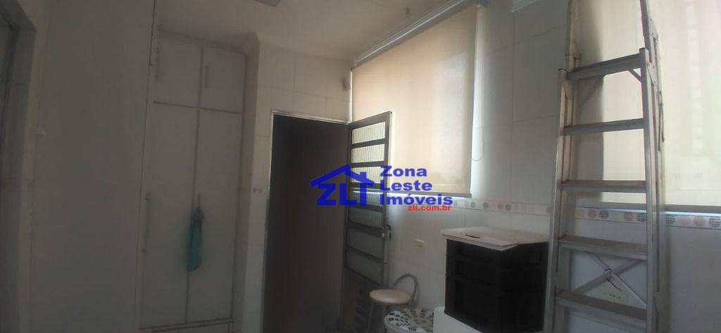 Sobrado à venda e aluguel com 3 quartos, 125m² - Foto 27