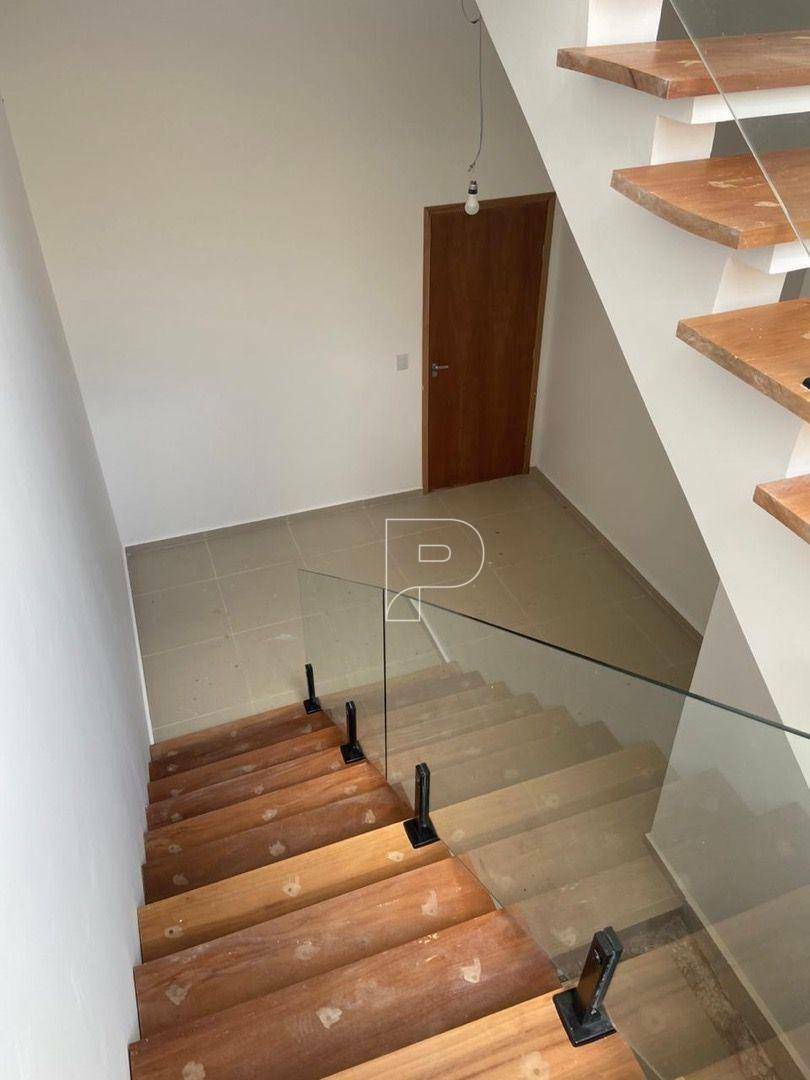 Casa de Condomínio à venda com 3 quartos, 288m² - Foto 2