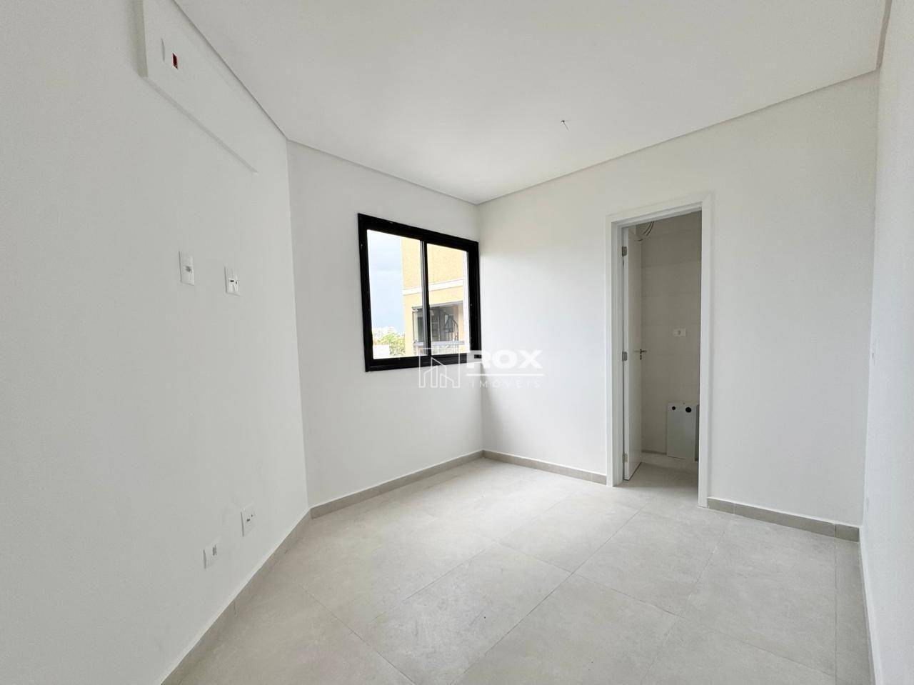 Apartamento à venda com 2 quartos, 127m² - Foto 12