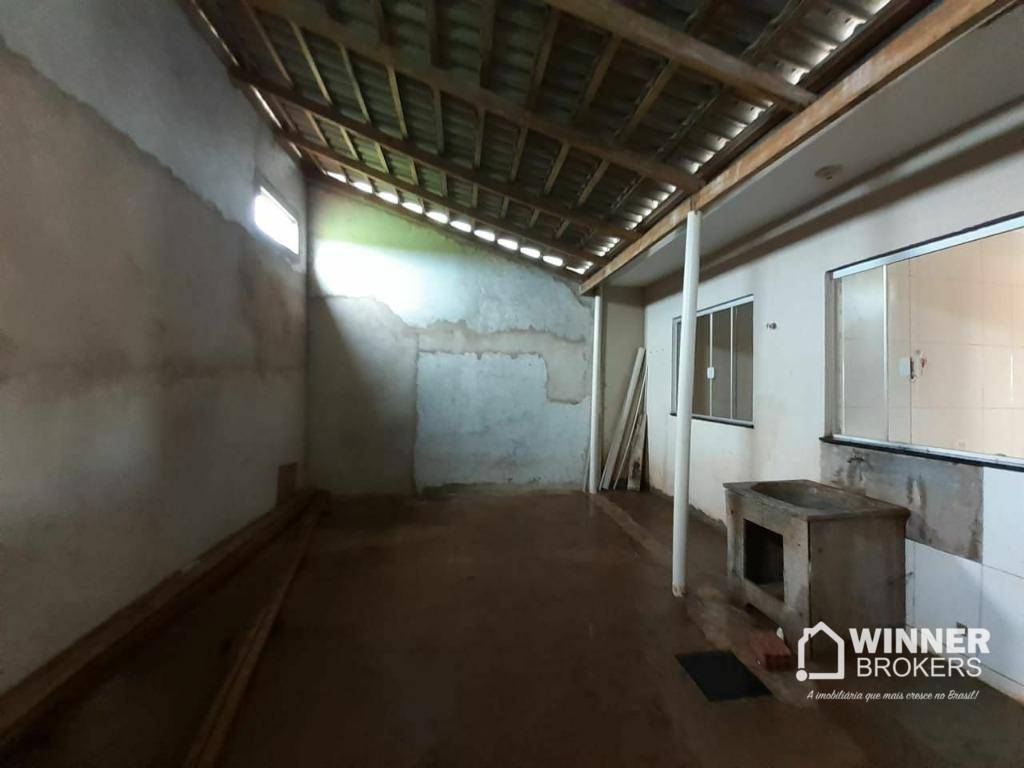 Casa à venda com 3 quartos, 70m² - Foto 6