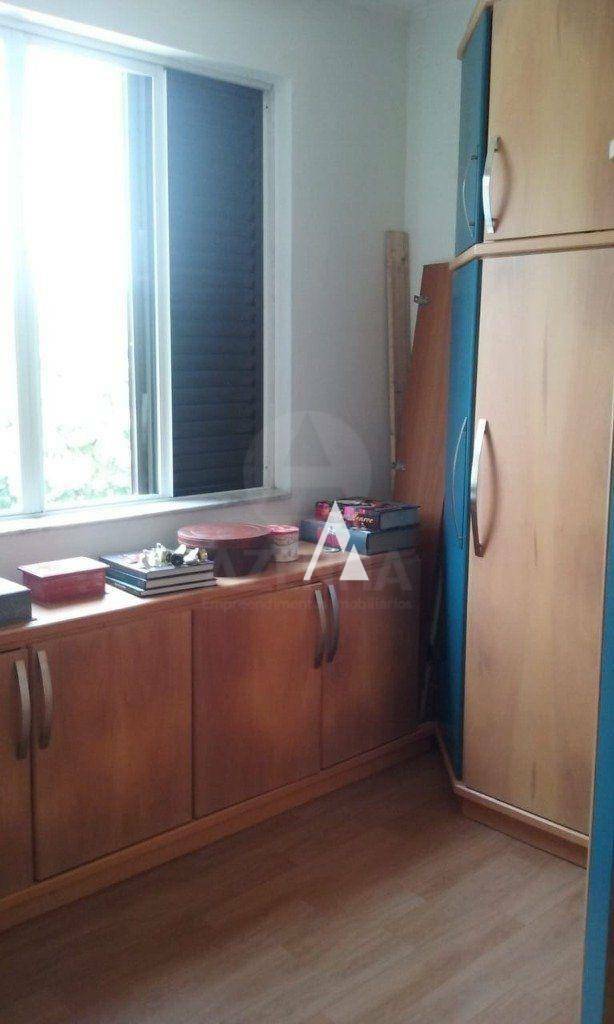 Apartamento à venda com 3 quartos, 106m² - Foto 9