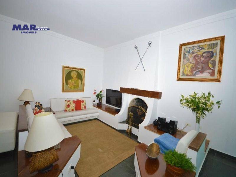 Casa à venda com 6 quartos, 600m² - Foto 4