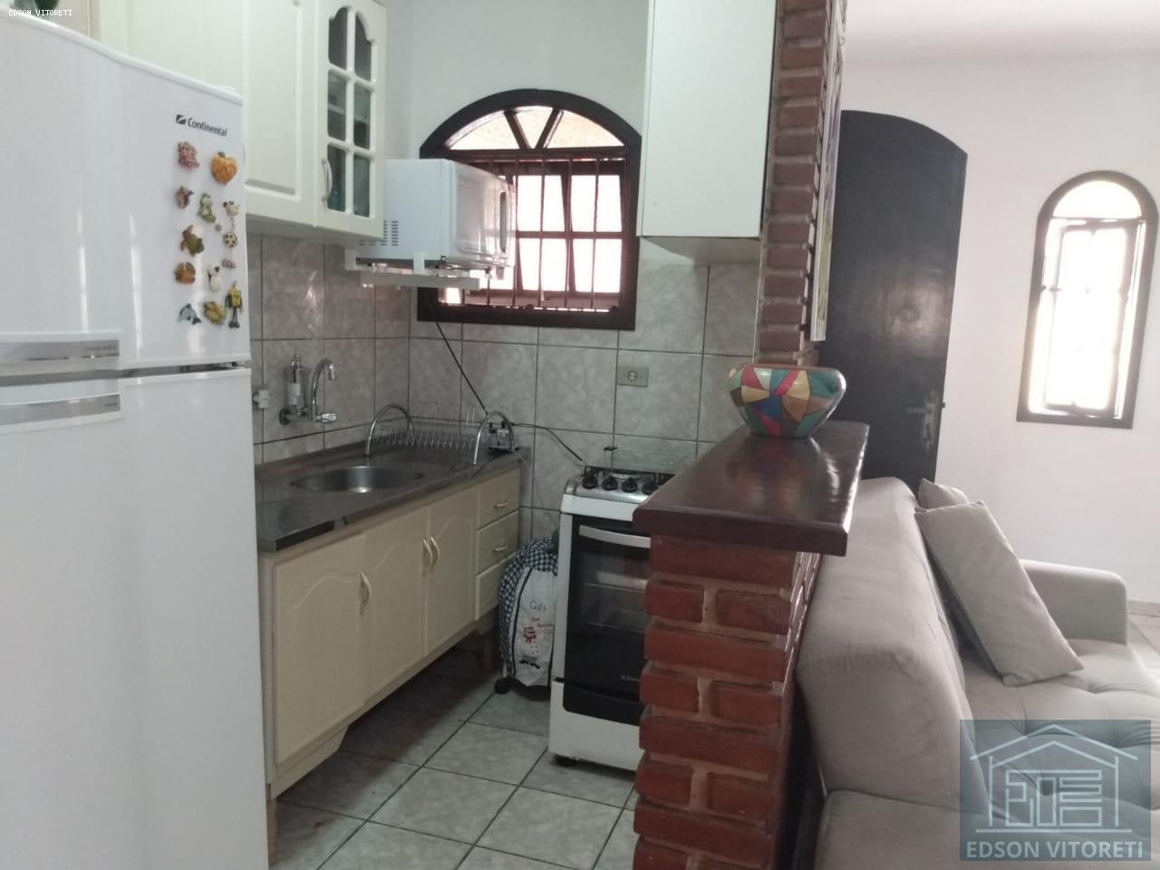 Casa à venda com 2 quartos, 72m² - Foto 30