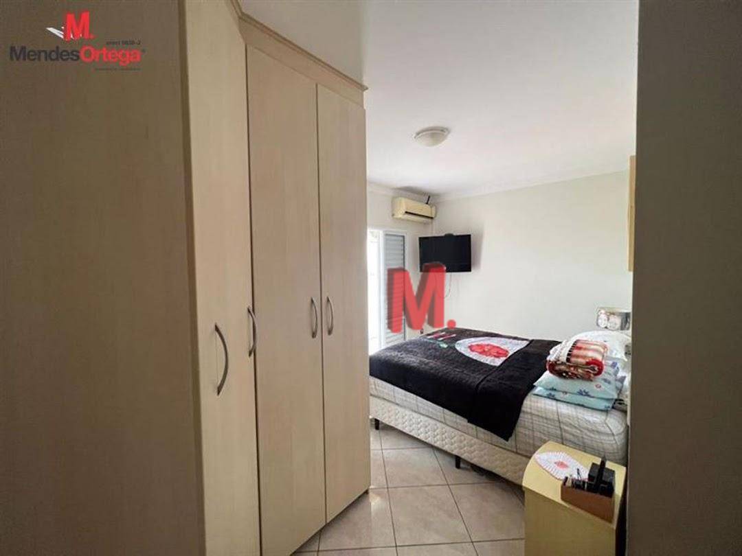 Casa à venda com 3 quartos, 132m² - Foto 14