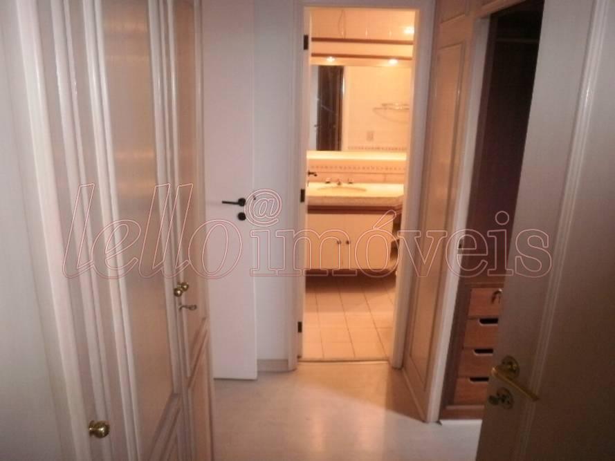 Apartamento para alugar com 2 quartos, 90m² - Foto 12