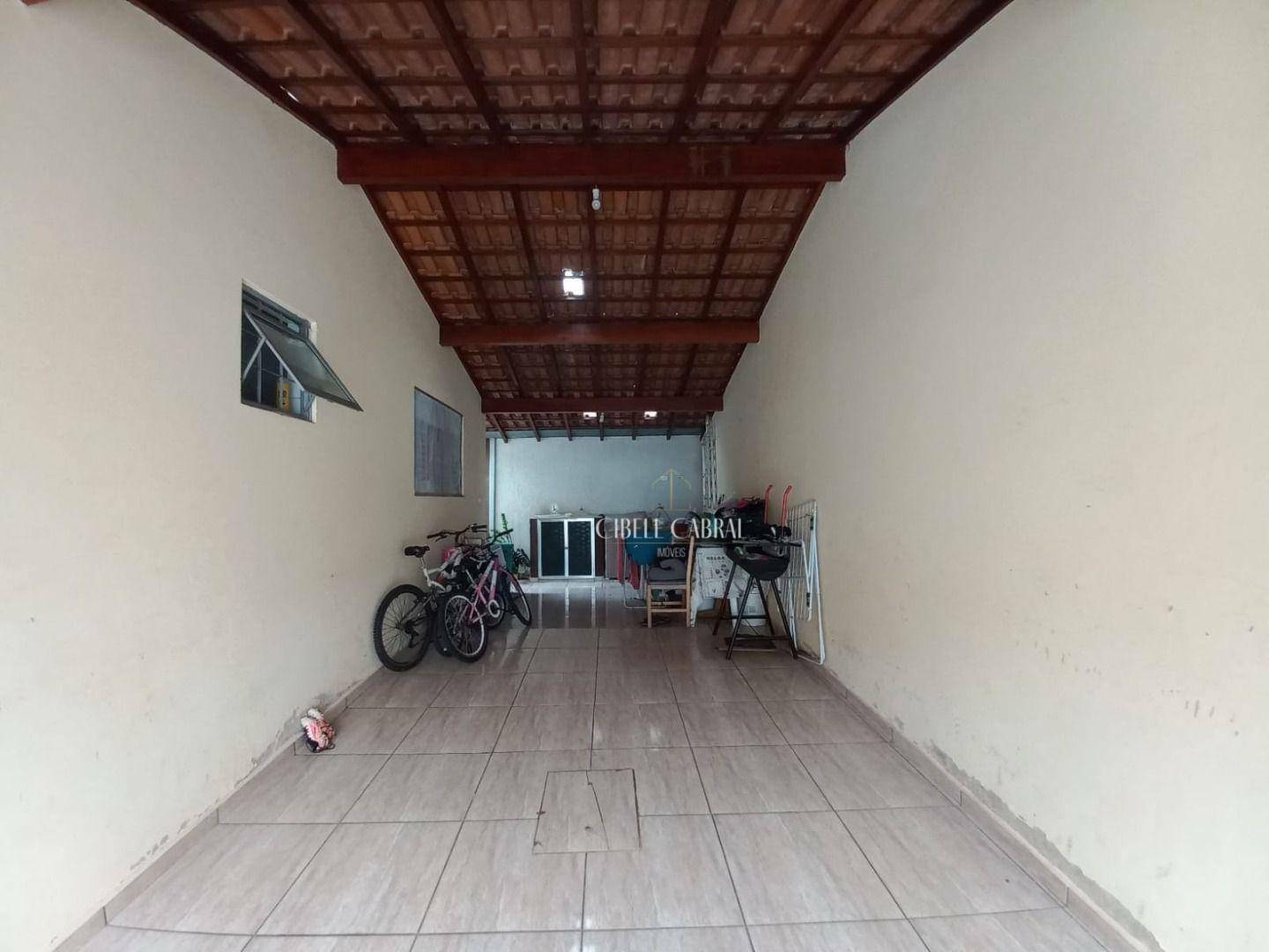 Casa à venda com 2 quartos, 82m² - Foto 4