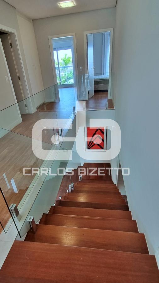 Casa de Condomínio à venda com 4 quartos, 420m² - Foto 23