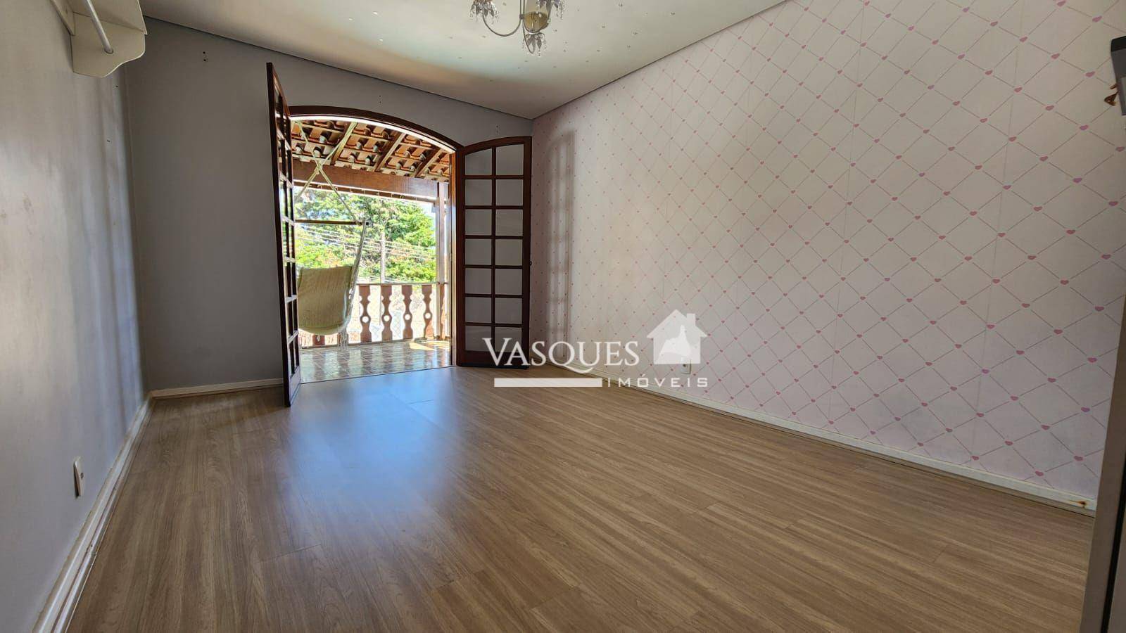 Casa para alugar com 3 quartos, 228m² - Foto 16