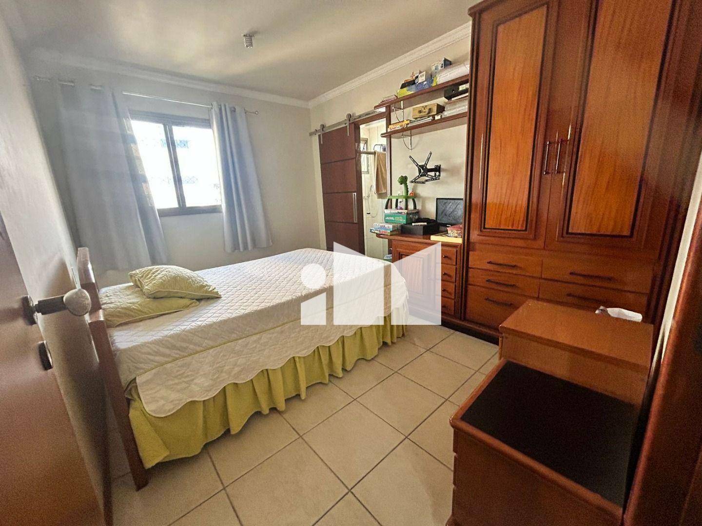 Apartamento à venda com 4 quartos, 250m² - Foto 12