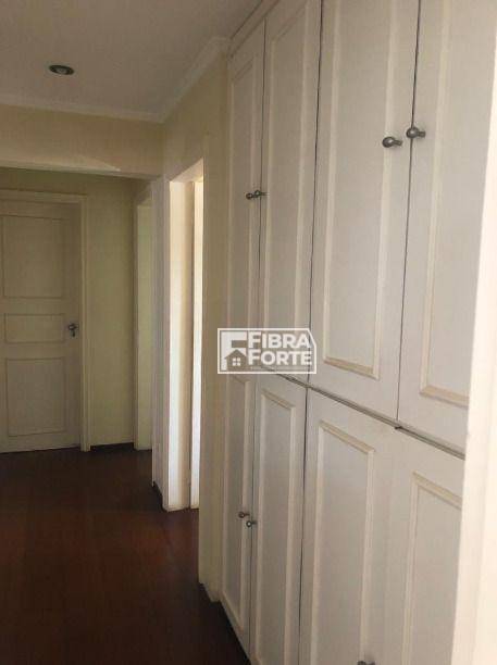 Apartamento à venda com 4 quartos, 186m² - Foto 15