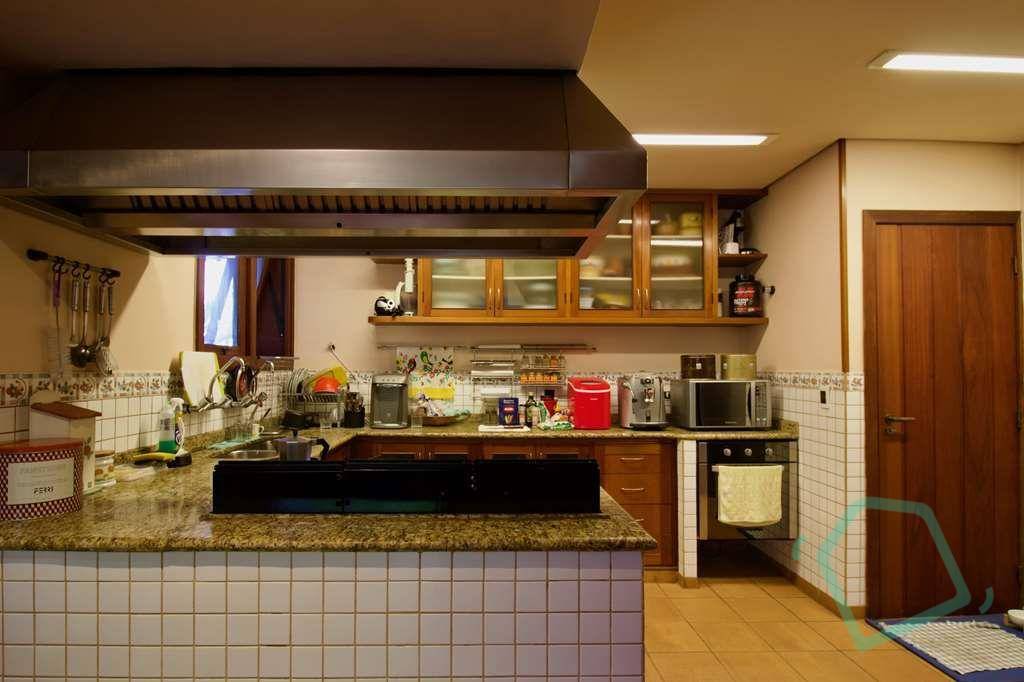 Casa de Condomínio à venda com 7 quartos, 628m² - Foto 18