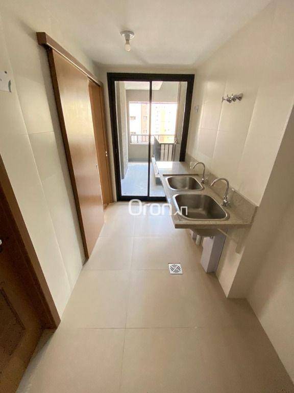 Apartamento à venda com 3 quartos, 221m² - Foto 6