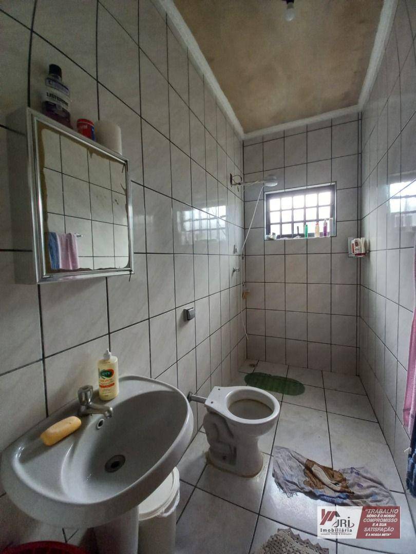 Casa à venda com 3 quartos, 250M2 - Foto 8