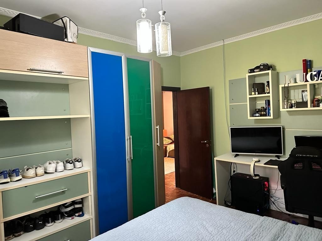 Casa à venda com 3 quartos, 1170m² - Foto 18