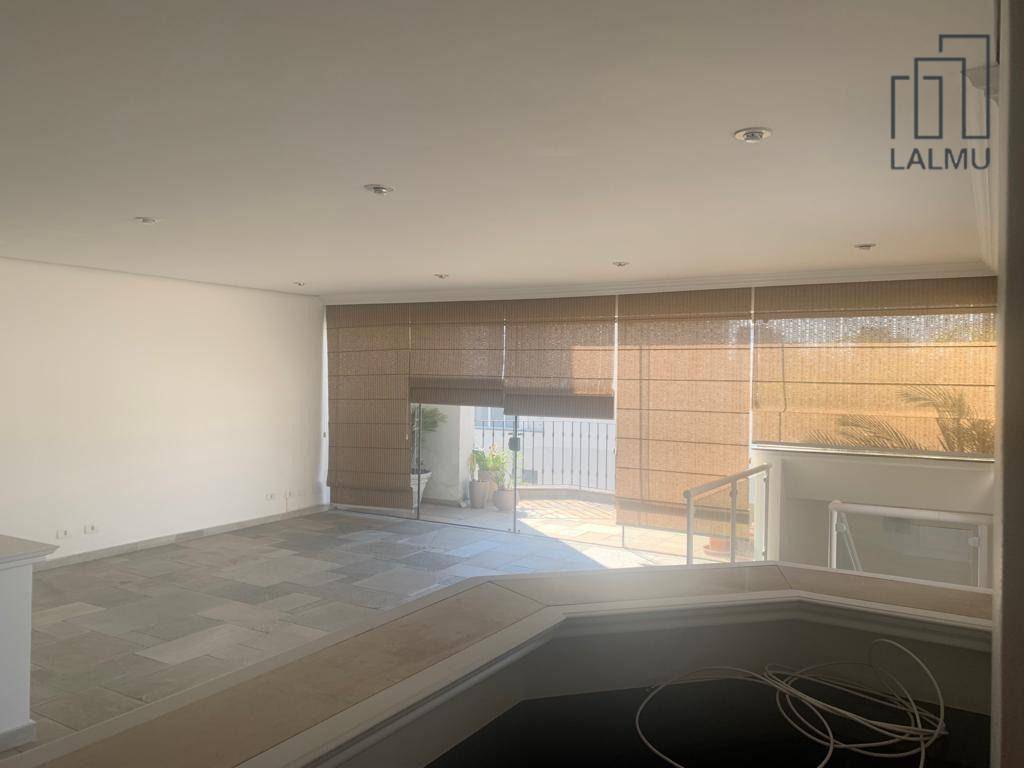 Apartamento para alugar com 3 quartos, 256m² - Foto 31