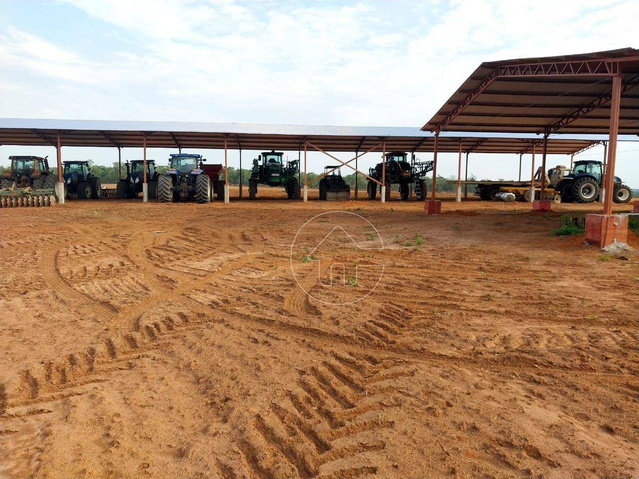 Fazenda-Sítio-Chácara, 9450 hectares - Foto 1