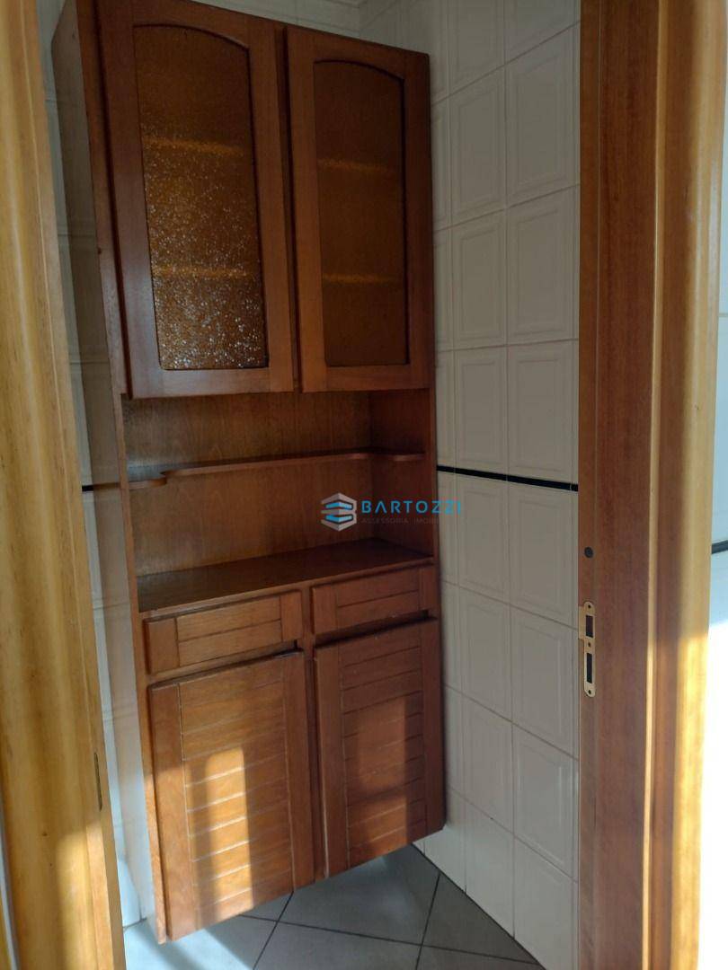 Apartamento à venda com 4 quartos, 135m² - Foto 5