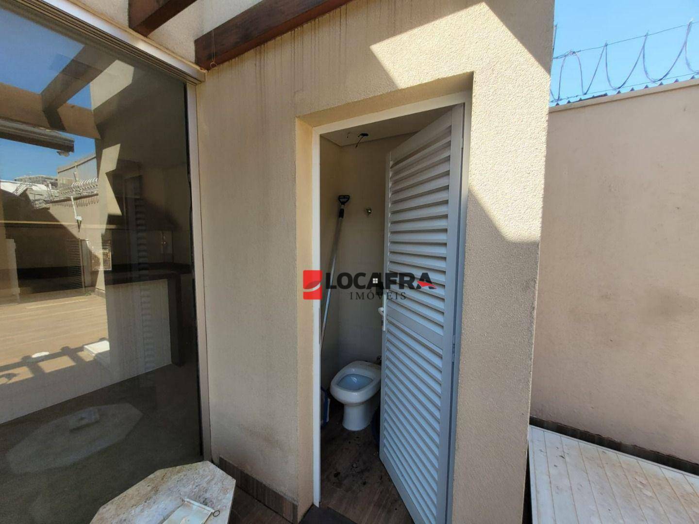 Casa à venda e aluguel com 4 quartos, 460m² - Foto 26