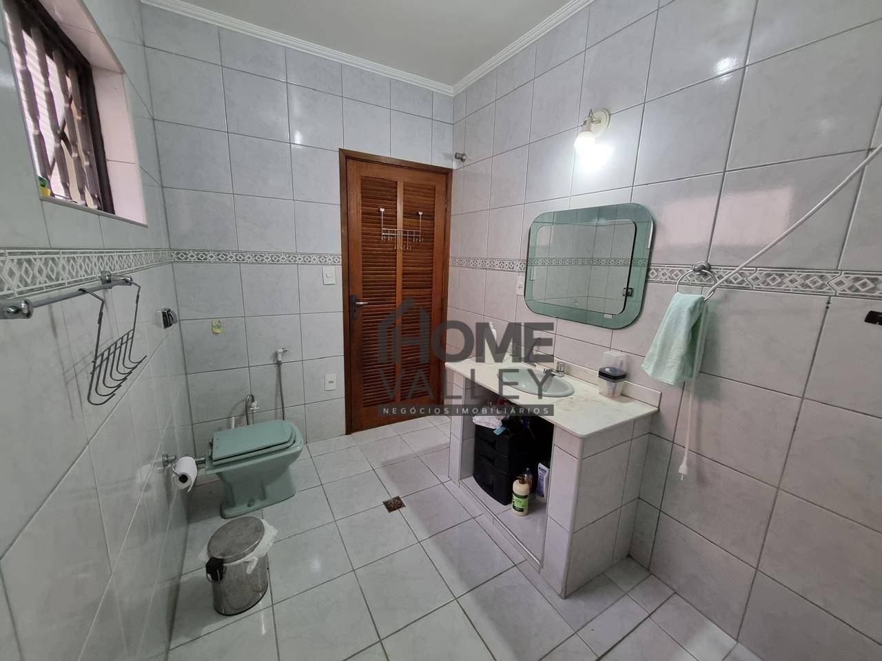 Casa de Condomínio à venda com 3 quartos, 238m² - Foto 15