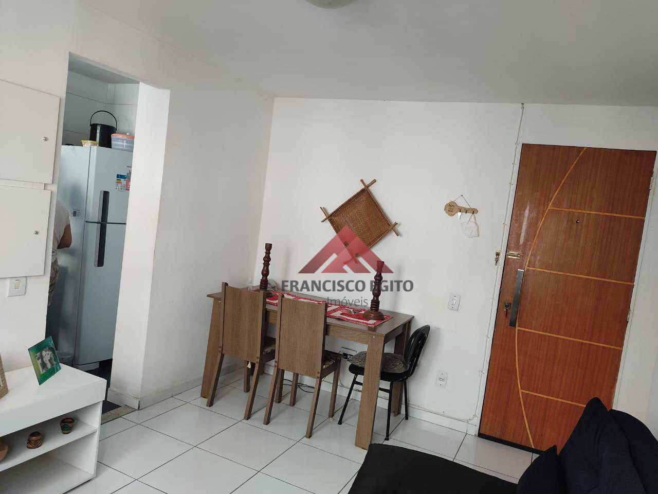 Apartamento à venda com 2 quartos, 50m² - Foto 3