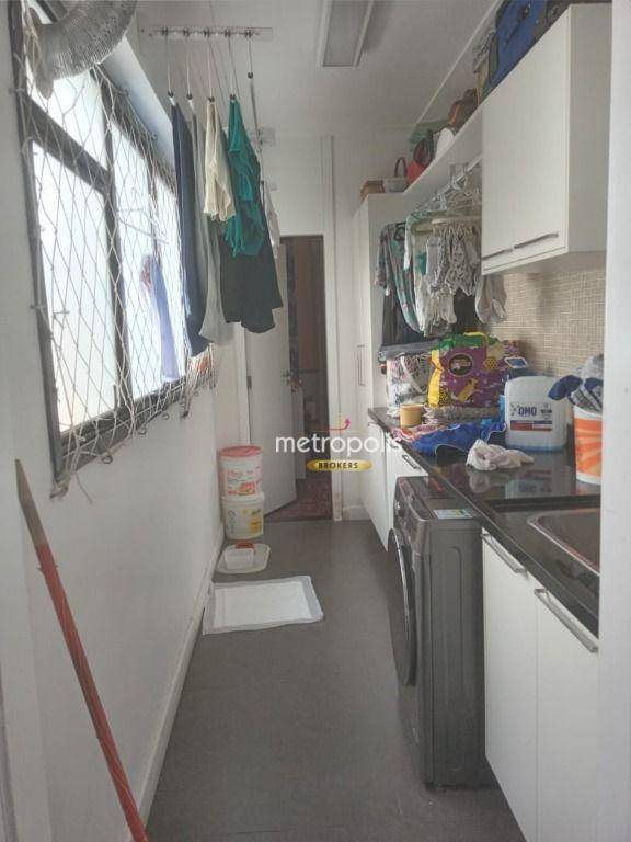 Apartamento à venda com 4 quartos, 220m² - Foto 18