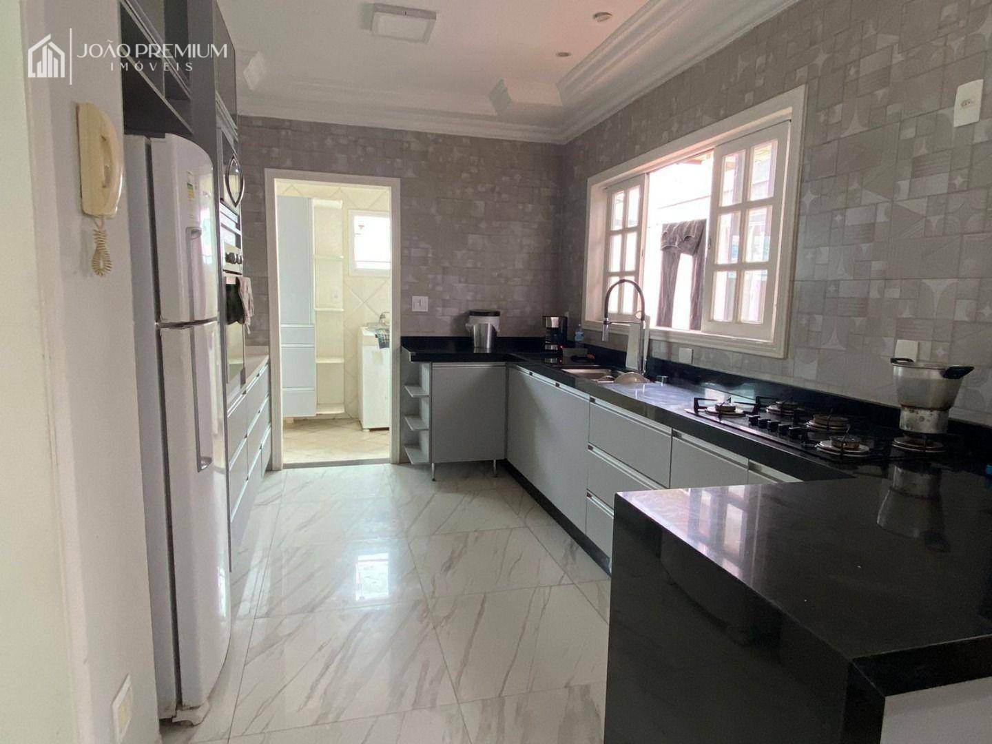 Sobrado à venda com 4 quartos, 420m² - Foto 13