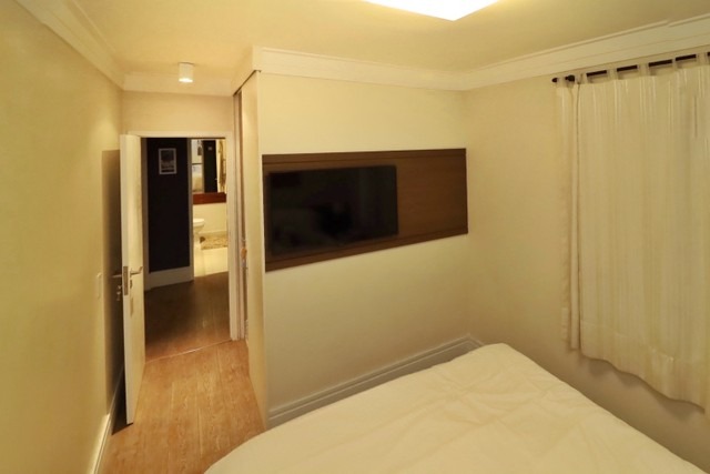 Apartamento à venda com 2 quartos, 61m² - Foto 9