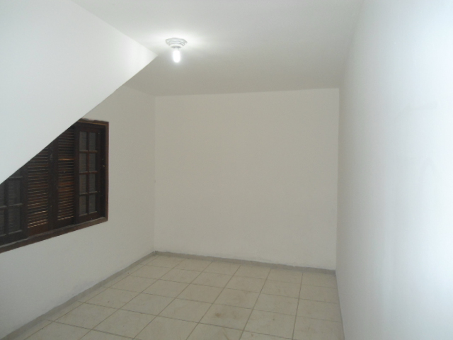 Casa para alugar com 3 quartos, 163m² - Foto 24