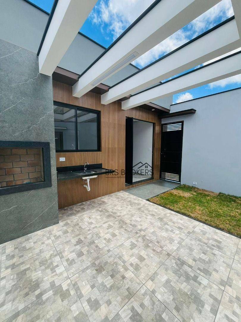 Casa à venda com 3 quartos, 203m² - Foto 4