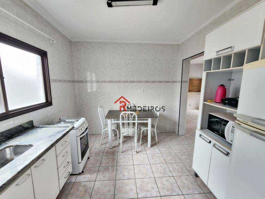 Apartamento à venda com 2 quartos, 70m² - Foto 8