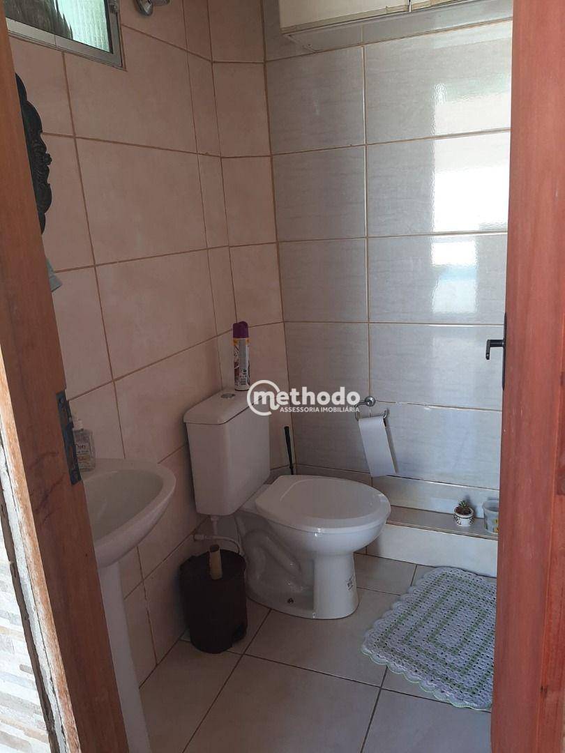 Casa à venda com 3 quartos, 300m² - Foto 4