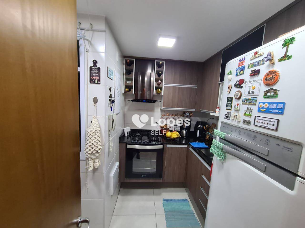 Apartamento à venda com 2 quartos, 73m² - Foto 5