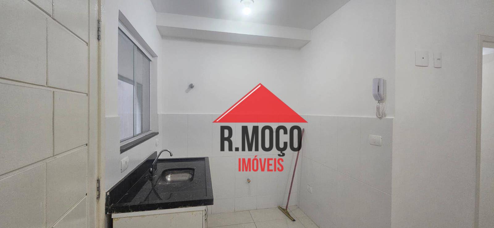 Apartamento à venda com 1 quarto, 28m² - Foto 13