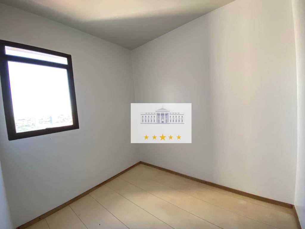 Apartamento à venda com 3 quartos, 334m² - Foto 9