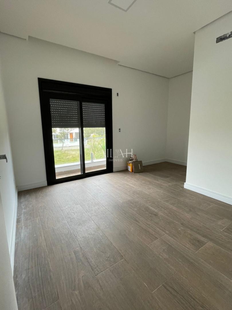 Casa à venda com 4 quartos, 251m² - Foto 15