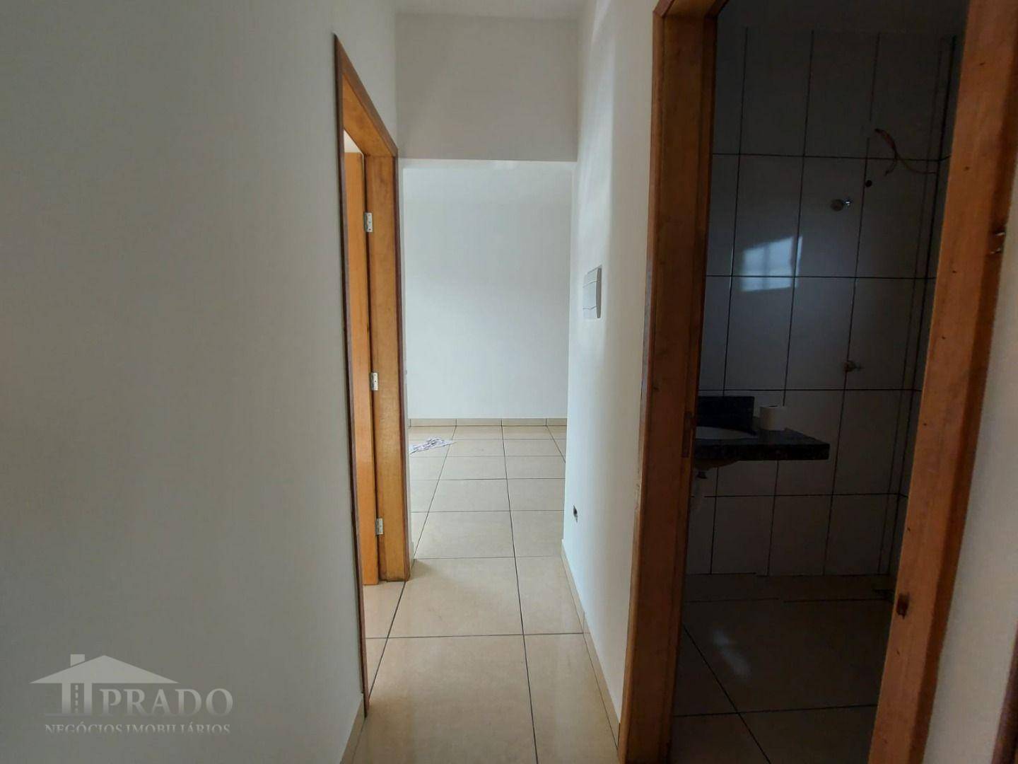 Casa à venda com 2 quartos, 48m² - Foto 14