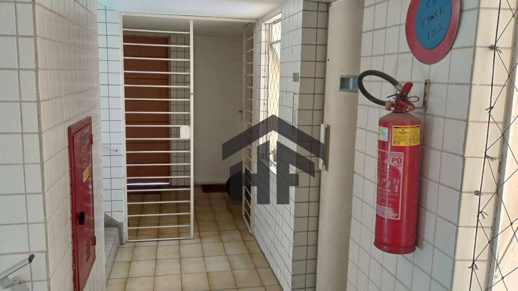 Apartamento à venda com 3 quartos, 70m² - Foto 19