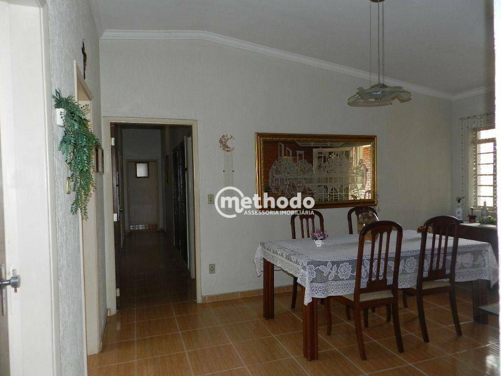 Casa à venda com 4 quartos, 290m² - Foto 5