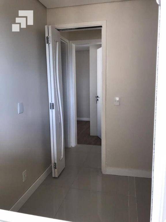 Apartamento à venda com 3 quartos, 79m² - Foto 19