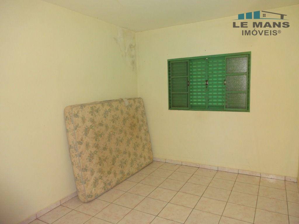 Chácara à venda com 5 quartos, 298m² - Foto 23