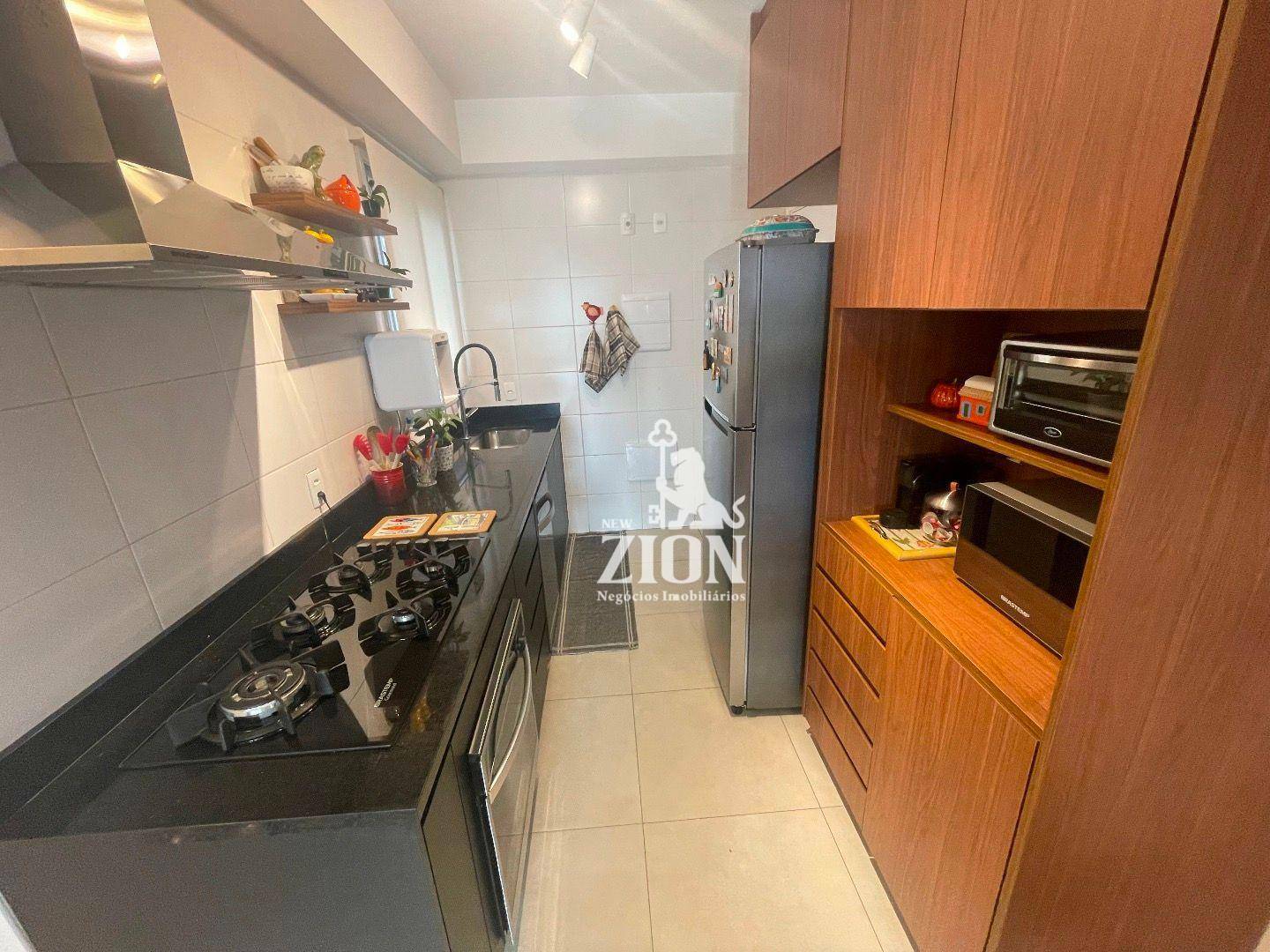 Apartamento à venda com 3 quartos, 124m² - Foto 7