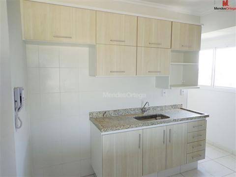 Apartamento para alugar com 2 quartos, 70m² - Foto 6